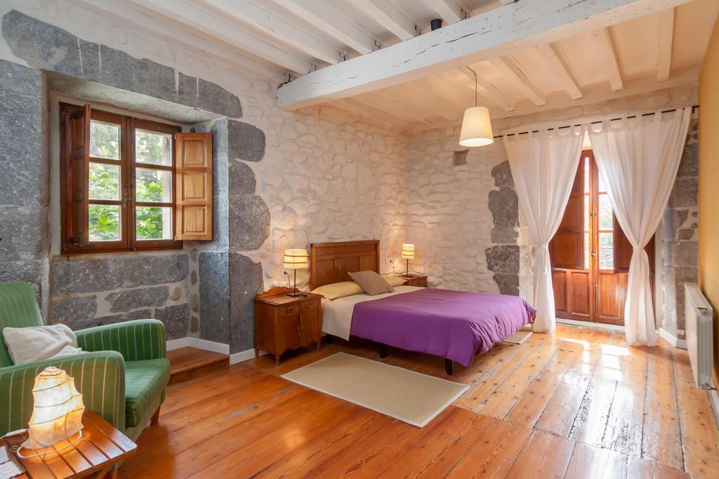 Casona Valle de Soba Regules Exterior foto